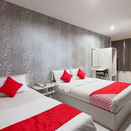 โอโย 1163 โฮเต็ล ปูไล Hotel อิโปห์ ภายนอก รูปภาพ