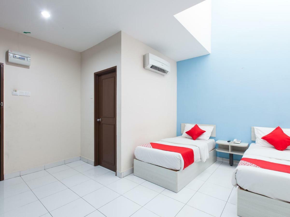 โอโย 1163 โฮเต็ล ปูไล Hotel อิโปห์ ภายนอก รูปภาพ