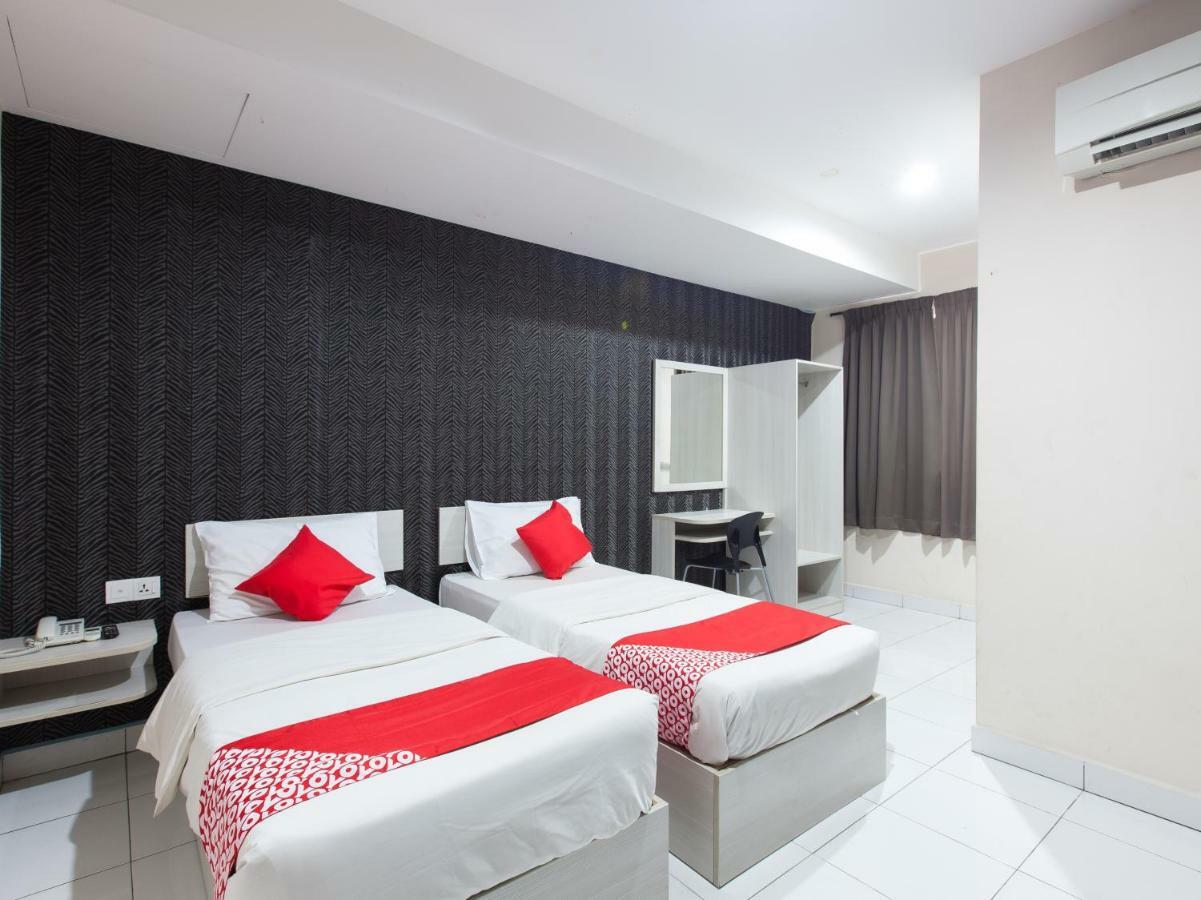 โอโย 1163 โฮเต็ล ปูไล Hotel อิโปห์ ภายนอก รูปภาพ