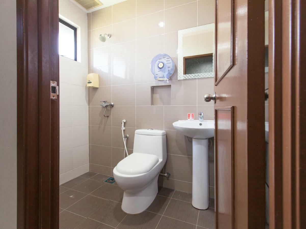 โอโย 1163 โฮเต็ล ปูไล Hotel อิโปห์ ภายนอก รูปภาพ