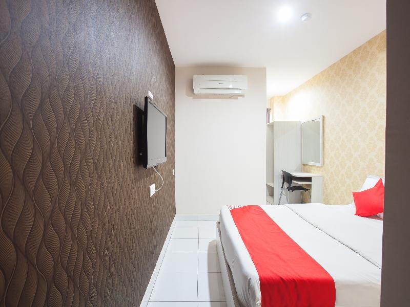 โอโย 1163 โฮเต็ล ปูไล Hotel อิโปห์ ภายนอก รูปภาพ