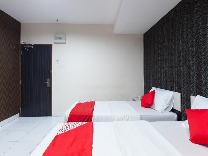 โอโย 1163 โฮเต็ล ปูไล Hotel อิโปห์ ภายนอก รูปภาพ